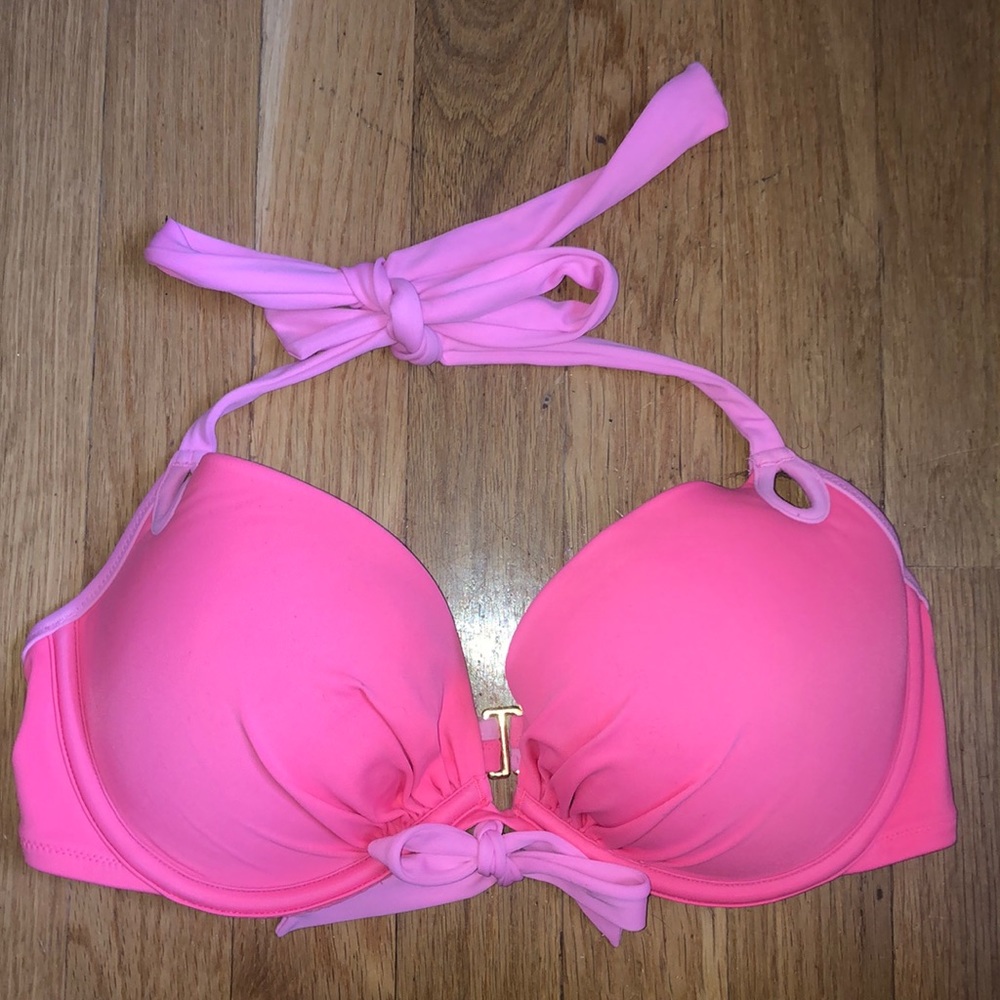 Victoria’s Secret Bikini Top